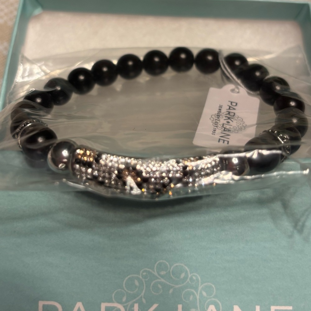 Parklane Leo March sparkle box Bracelet